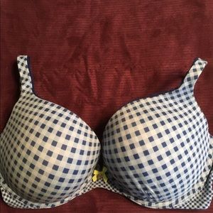 Victoria Secret Bra, Body by Victoria PU 38D